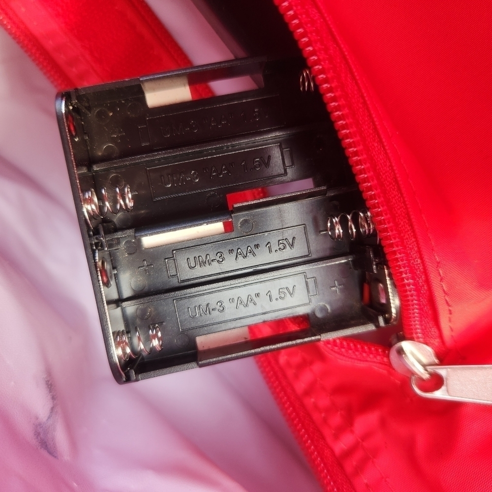 Red Cooler - Picture 9 of 12